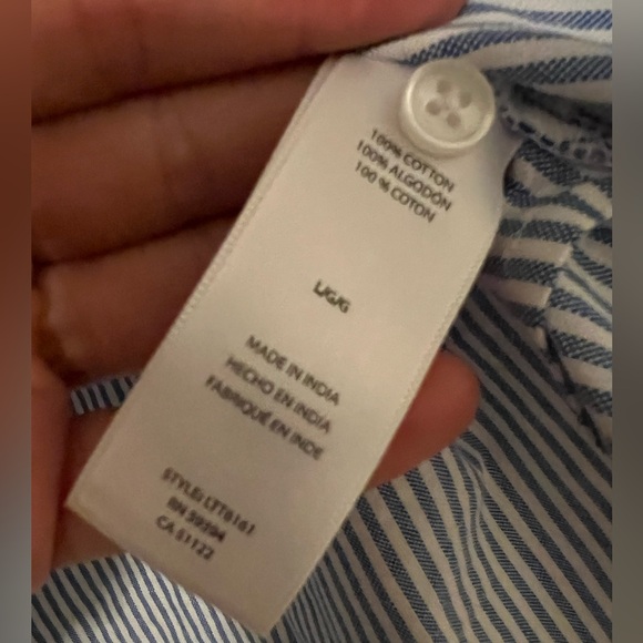 beachlunchlounge Women's Blue and White Striped Button Down Shirt size L - Picture 3 of 7